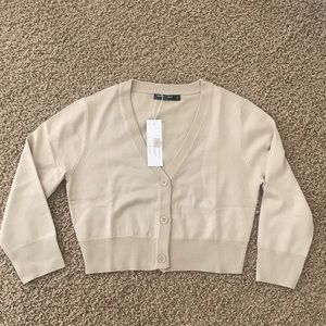 NWT off white sweater